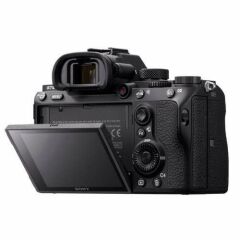 Sony A7 III 85mm f/1.8 Kit (Sony Eurasia Garantili)
