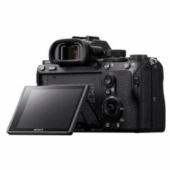 Sony A7 III 16-35mm F/4 Kit (Sony Eurasia Garantili)