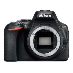 Nikon D5600 18-105mm f/3.5-5.6G ED VR Lens Kiti DSLR Fotoğraf Makinesi