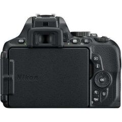 Nikon D5600 18-140mm VR Kit