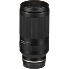 Tamron 70-300mm  F/4.5-6.3  DI III RXD Sony E Mount Full Frame Telefoto Lens (A047S)
