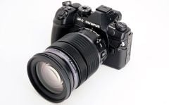 Olympus OM-D E-M1 Mark II 12-100mm f4 PRO Kit ile Aynasız Fotoğraf Makinesi