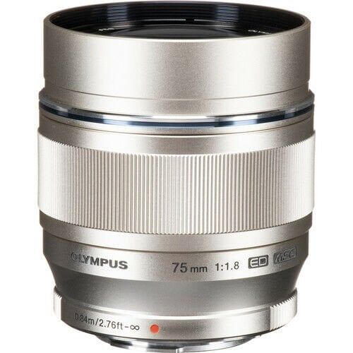 Olympus M.Zuiko 75mm 1.8  Silver Objektif  V311040Sw000