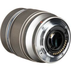 Olympus M.Zuiko 75mm 1.8  Silver Objektif  V311040Sw000