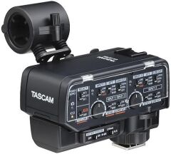 Tascam CA-XLR2D-AN DSLR Kameralar İçin XLR Mikrofon Adaptörü - Analog