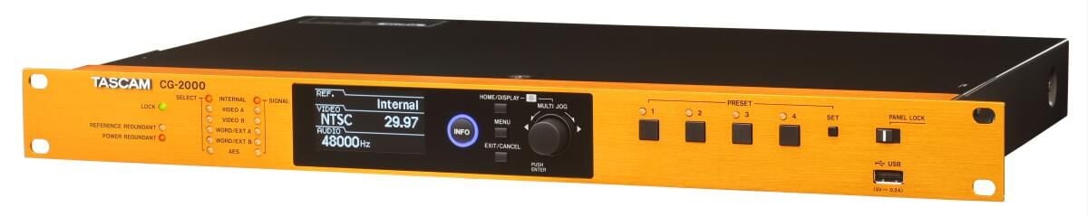 Tascam CG-2000 Ana Saat Çok Çıkışlı Hassas Jeneratör