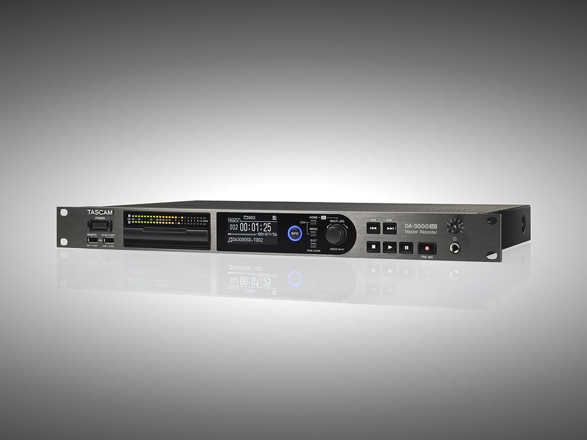 Tascam DA-3000SD 2 Kanallı DSD/PCM Ana Kaydedici ve AD/DA Dönüştürücü