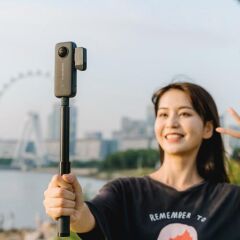 Insta360 Quick Reader (Vertical Version) (ONE X2,ONE RS 1-Inch 360 Edition)
