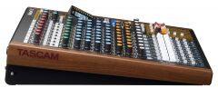 Tascam MODEL12 10 Kanal Analog Mikser & 12 Kanal Digital Kayıt Mikseri