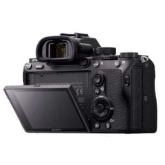 Sony A7 III Body Aynasız Fotoğraf Makinesi