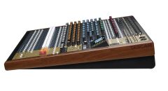 Tascam MODEL 24 22 Kanal Analog Mikser 24 Kanal Digital Kayıt Özellikli Mikser