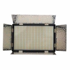 BF Pro S520 Bicolor Kamera Üstü LED Işık (2 Adet NP570 Batarya Ve Şarj Aleti Hediyeli)