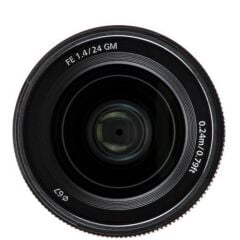 Sony FE 24mm F/1.4 GM Lens
