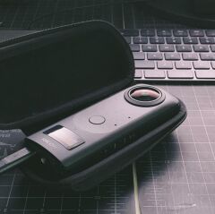 Ricoh TS-2 THETA Z1 Kamera için Yarı Sert Kılıf