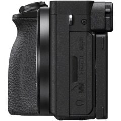 Sony A6600 + 24mm F/1.8 ZA Lens Kit