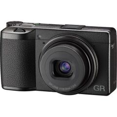 Ricoh GR III Dijital Kompakt Fotoğraf Makinesi