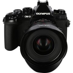Laowa Argus 25mm F/0.95 APO Lens MFT