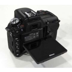 Nikon D7500 Body (Orijinal Kit Kutusunda)