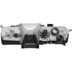 Om System OM-3 Gövde Gümüş Aynasız Lensi Değişebilir Kamera