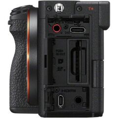 Sony A7CR Aynasız Fotoğraf Makinesi