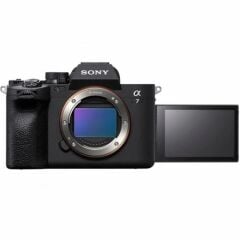 Sony A7 IV Sigma 24-70mm F/2.8 DG DN II Art Lens Kit