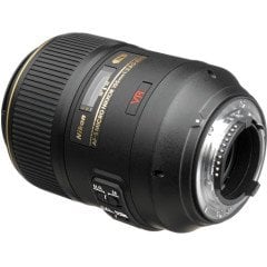 Nikon AF-S 105mm f/2.8G IF-ED VR Micro Lens