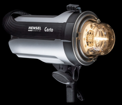Hensel Certo 400W 3'lü Paraflaş Set