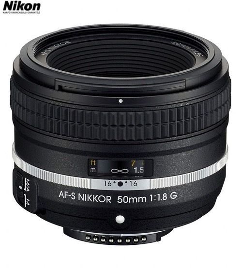 Nikon AF-S 50mm f/1.8 Special Edition li