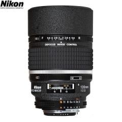Nikon AF 135mm f/2.0D Lens