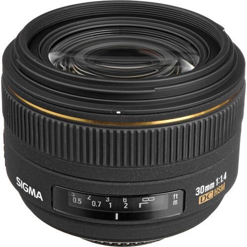 Sigma 30mm f/1.4 EX DC HSM Otomatik Odaklı Lens Nikon Dijital