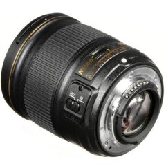 Nikon AF-S 28mm f/1.8G Lens
