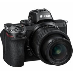 Nikon Z5 24-50mm f/4-6.3 Lensli Kit