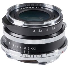 Voigtlander Ultron 35mm f/2 Aspherical Lens (Leica M)