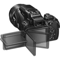 Nikon Coolpix P1100 Dijital Fotoğraf Makinesi