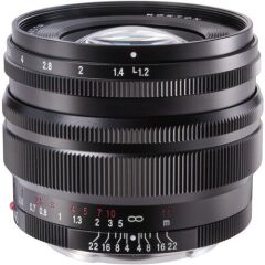 Voigtlander Nokton 40mm f/1.2 Aspherical SE Lens (Sony E)