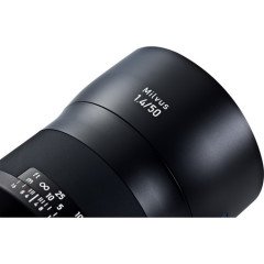 Zeiss Milvus 50mm f/1.4 ZE Lens Canon Uyumlu