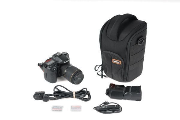 naneu C-7 Zoom Üçgen DSLR Çanta