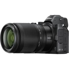 Nikon Z5 24-200mm Lensli Kit