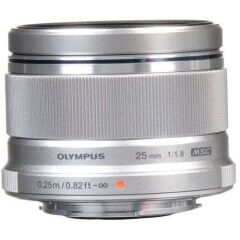 Olympus M.Zuiko Digital 25mm 1:1.8 Lens